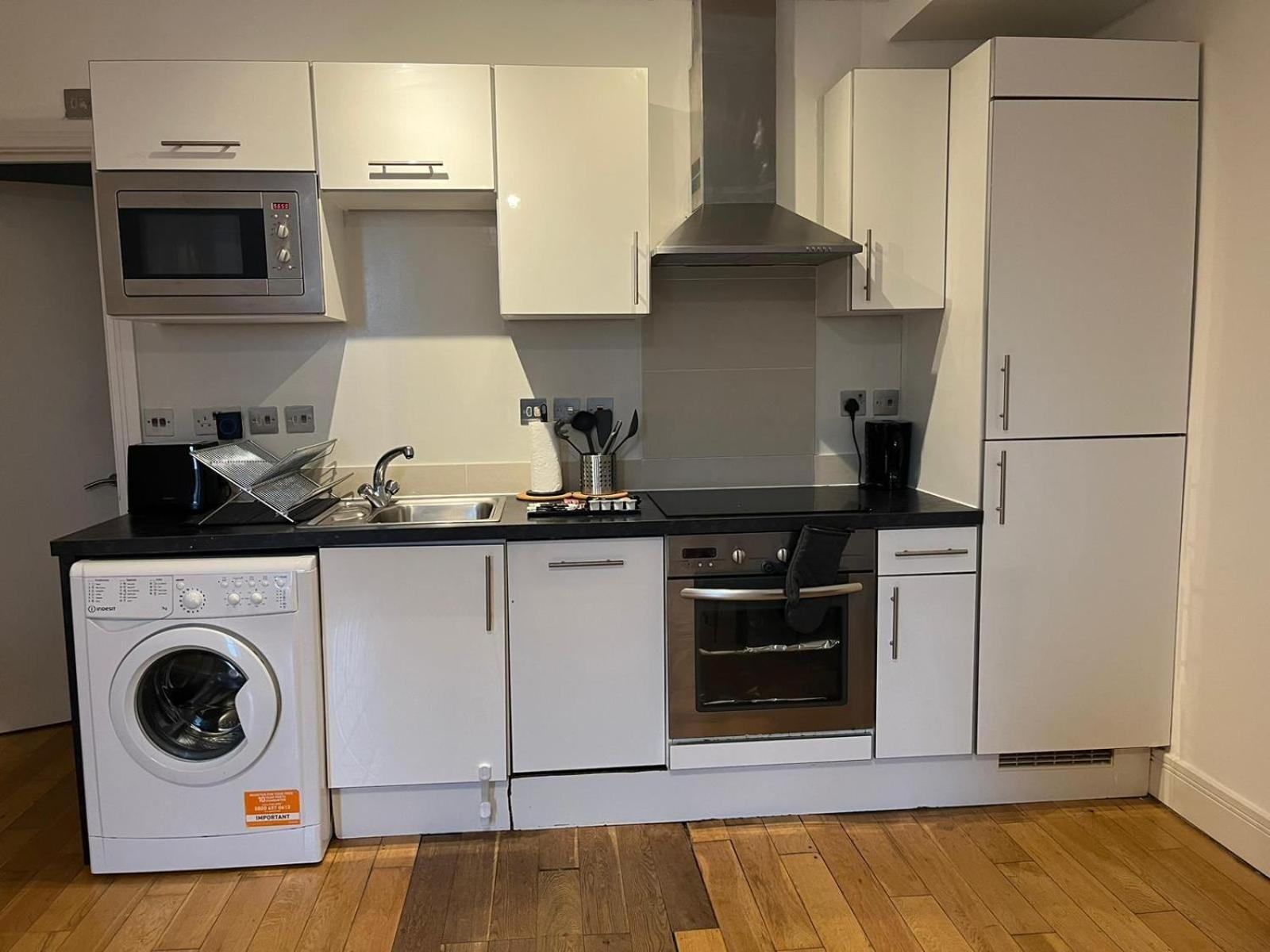 Westciti Chatsworth Road Apartments Кройдон Екстер'єр фото