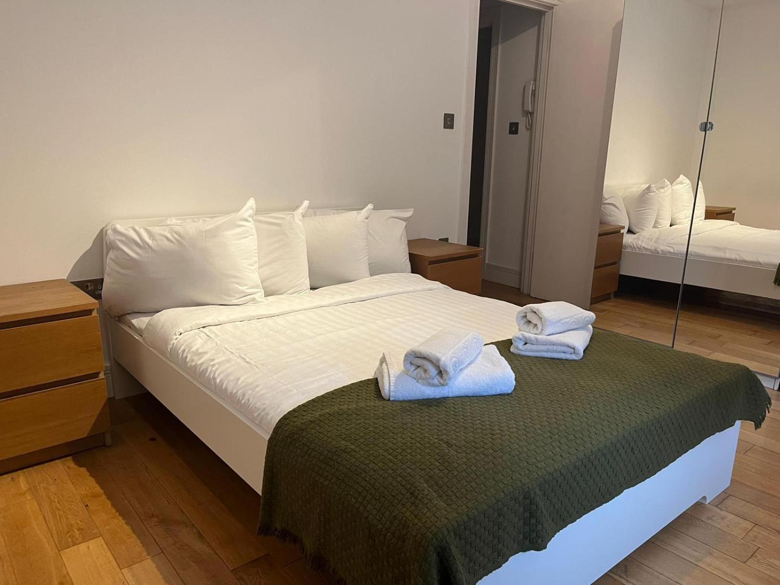 Westciti Chatsworth Road Apartments Кройдон Екстер'єр фото
