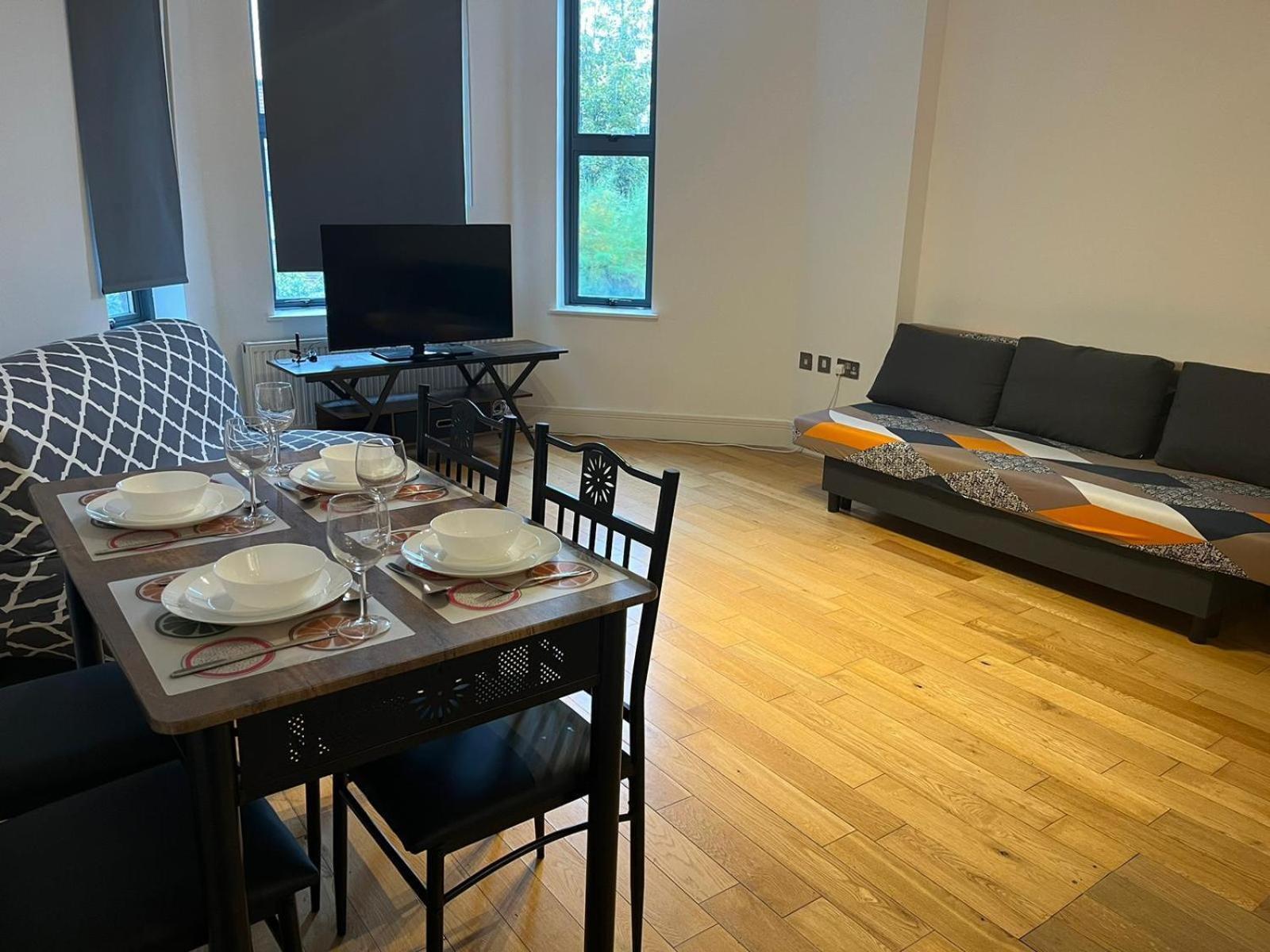 Westciti Chatsworth Road Apartments Кройдон Екстер'єр фото