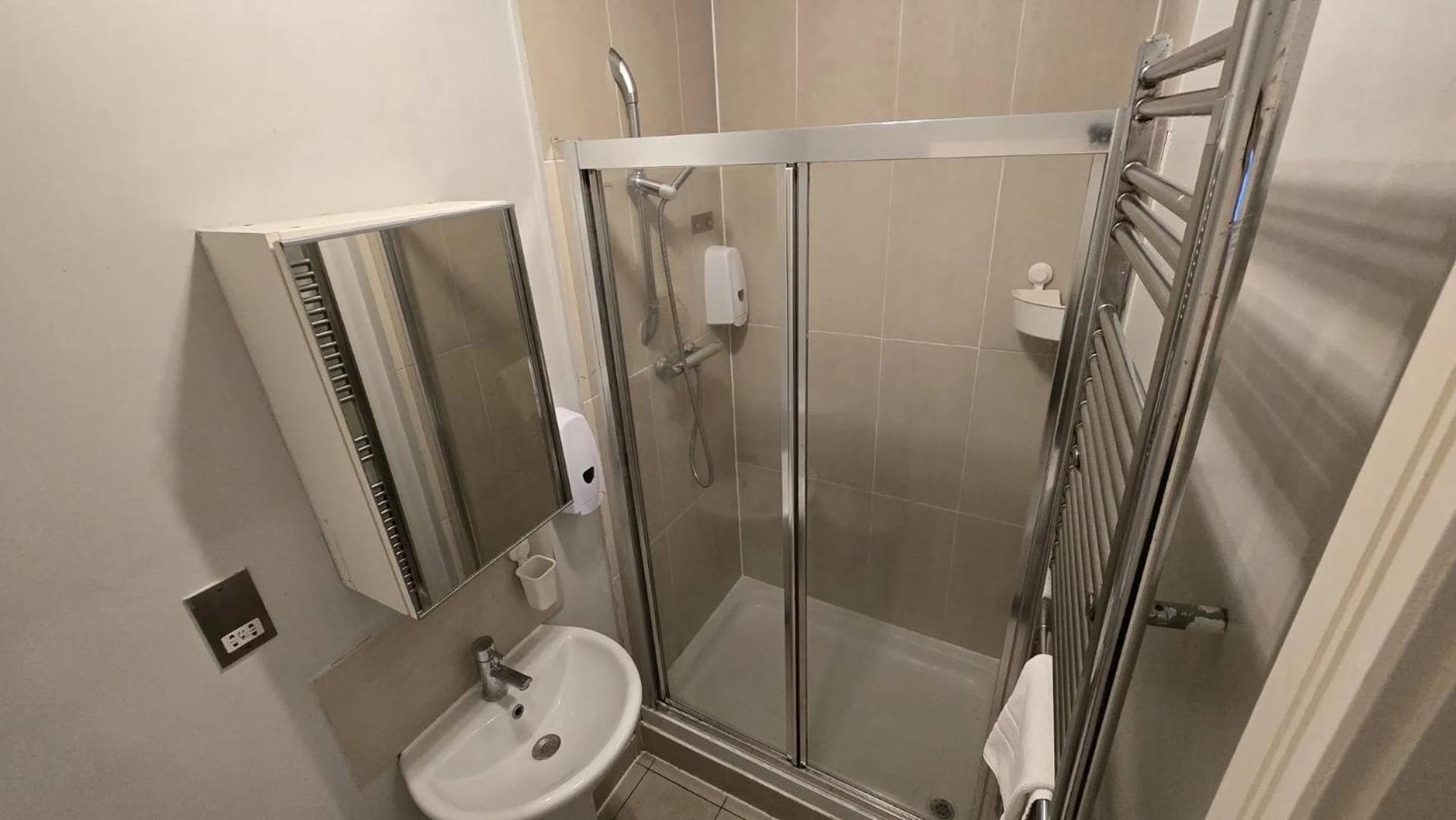 Westciti Chatsworth Road Apartments Кройдон Екстер'єр фото
